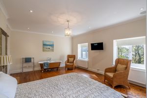 Photo 21- click for photo gallery